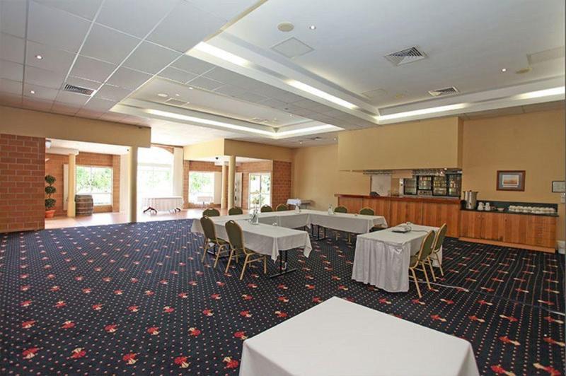Windmill Motel & Events Centre Макай Екстериор снимка
